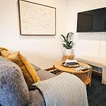 Apartamento Modern 2-bedroom In The Heart Of *